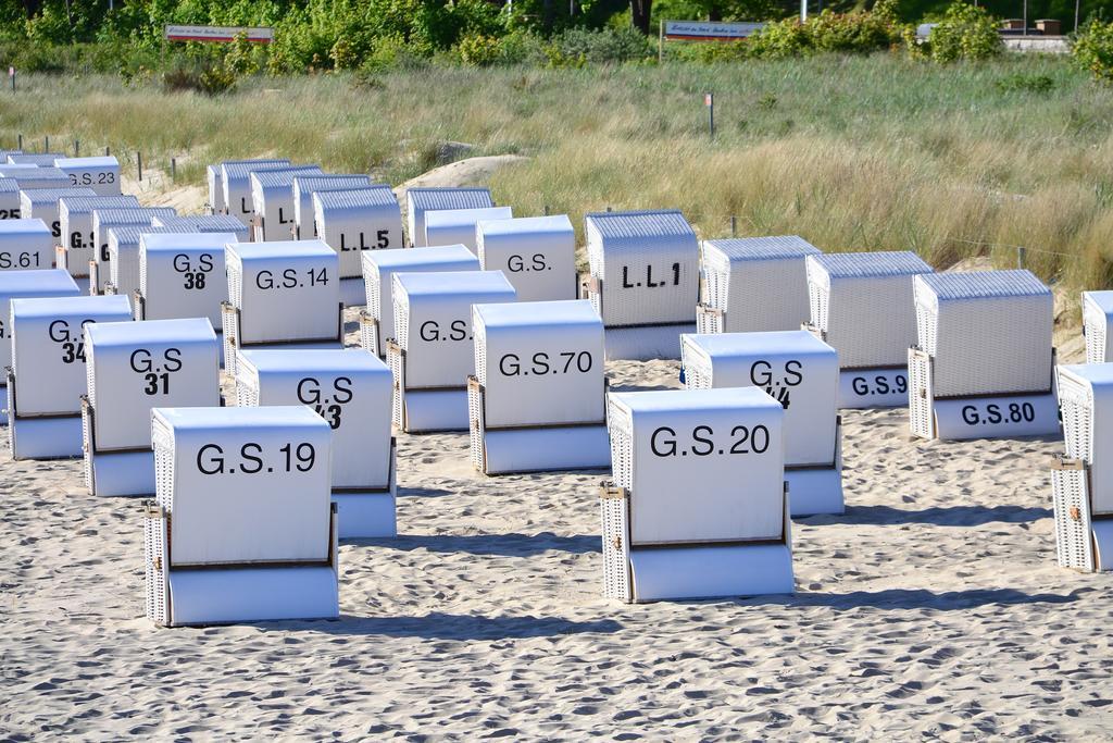 Готель Ferien Unterm Reetdach In Gohren Герен Екстер'єр фото